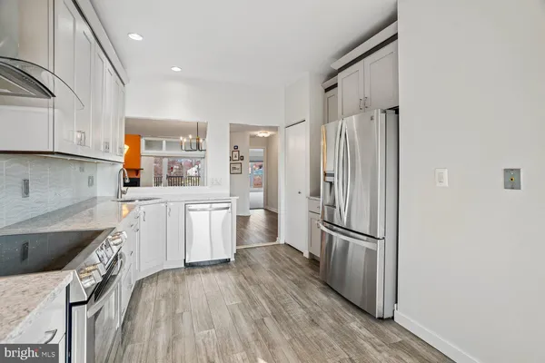 $675,000 | 2108 Chesapeake Harbour Drive East, Unit 201, Annapolis, MD 21403