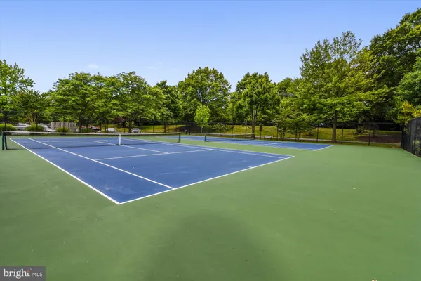 $675,000 | 2108 Chesapeake Harbour Drive East, Unit 201, Annapolis, MD 21403