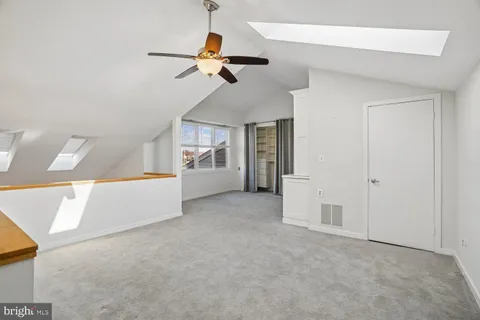 $665,000 | 2108 Chesapeake Harbour Drive, Unit 201, Annapolis, MD 21403