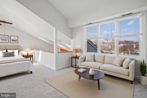 $665,000 | 2108 Chesapeake Harbour Drive, Unit 201, Annapolis, MD 21403