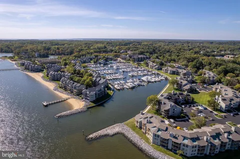 $665,000 | 2108 Chesapeake Harbour Drive, Unit 201, Annapolis, MD 21403