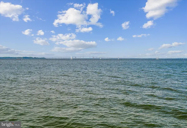 $675,000 | 2108 Chesapeake Harbour Drive East, Unit 201, Annapolis, MD 21403