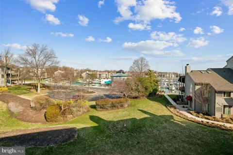 $665,000 | 2108 Chesapeake Harbour Drive, Unit 201, Annapolis, MD 21403