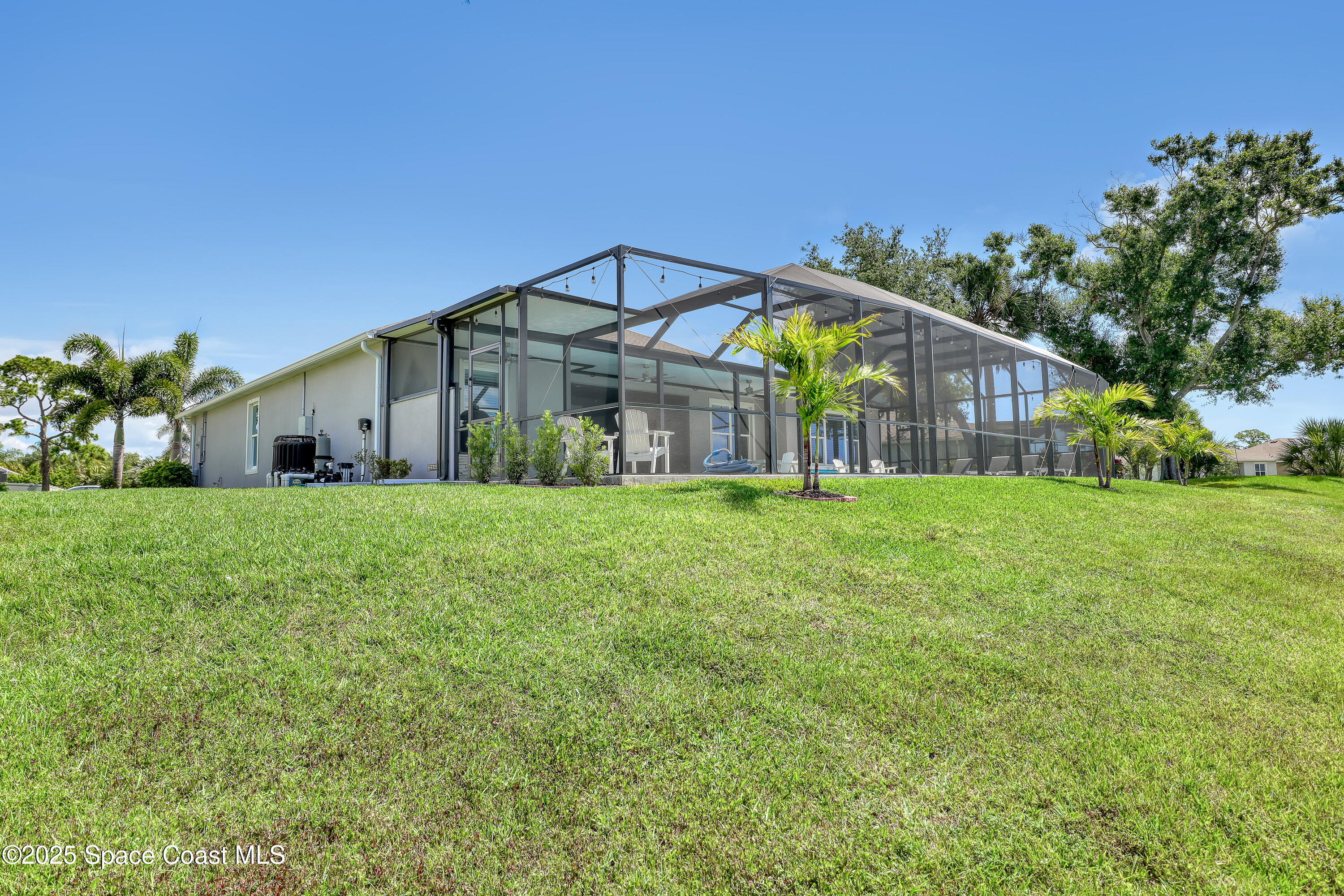 1733 Killian Drive Palm Bay, FL 32905 - Photo 43 of 47 1733 Killian (46)