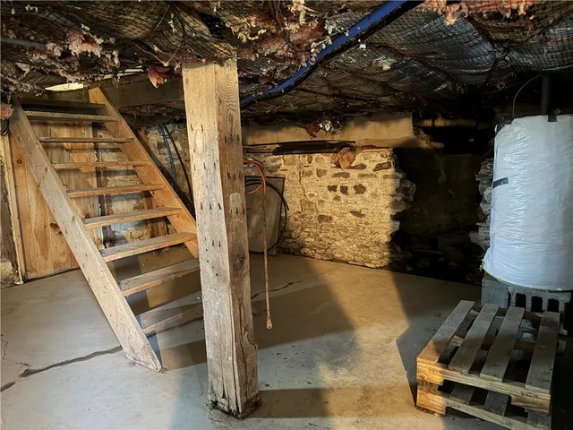 $209,900 | 8308 County Road 36, Naples, NY 14512