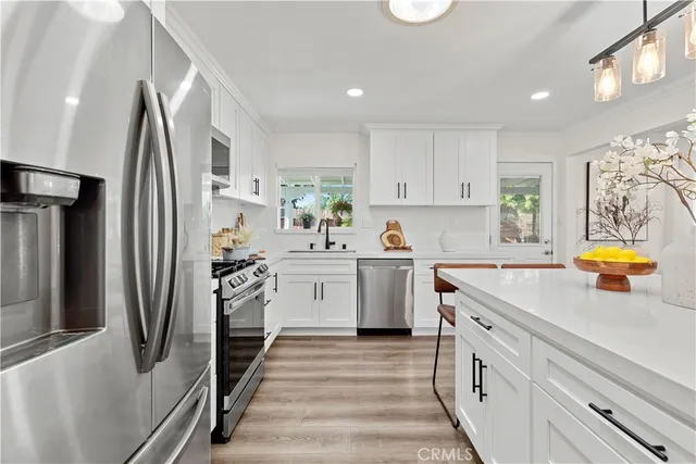 $1,399,000 | 3141 Barbados Place, Costa Mesa, CA 92626