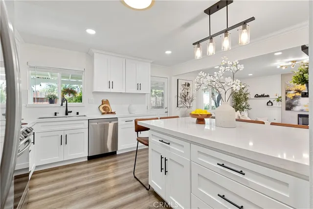 $1,399,000 | 3141 Barbados Place, Costa Mesa, CA 92626