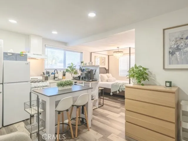 $1,399,000 | 3141 Barbados Place, Costa Mesa, CA 92626