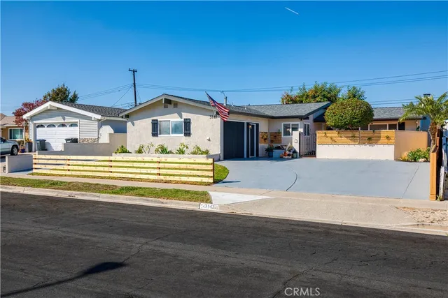 $1,399,000 | 3141 Barbados Place, Costa Mesa, CA 92626