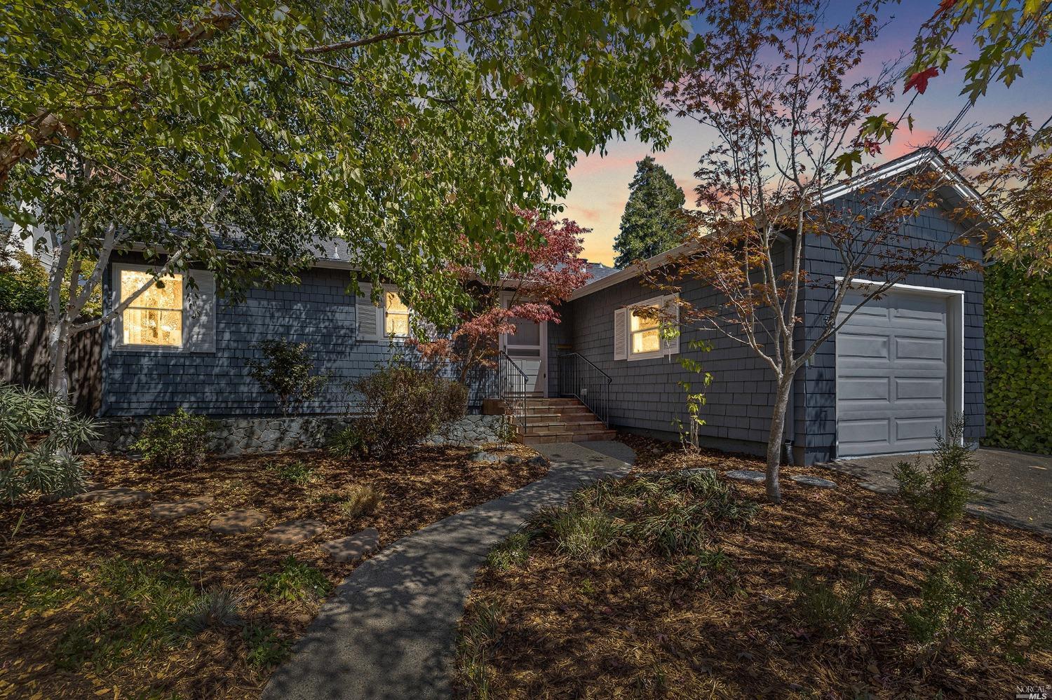 33 Matilda Avenue Mill Valley, CA 94941 - Photo 30 of 31 a backyard of a house with lots of green space