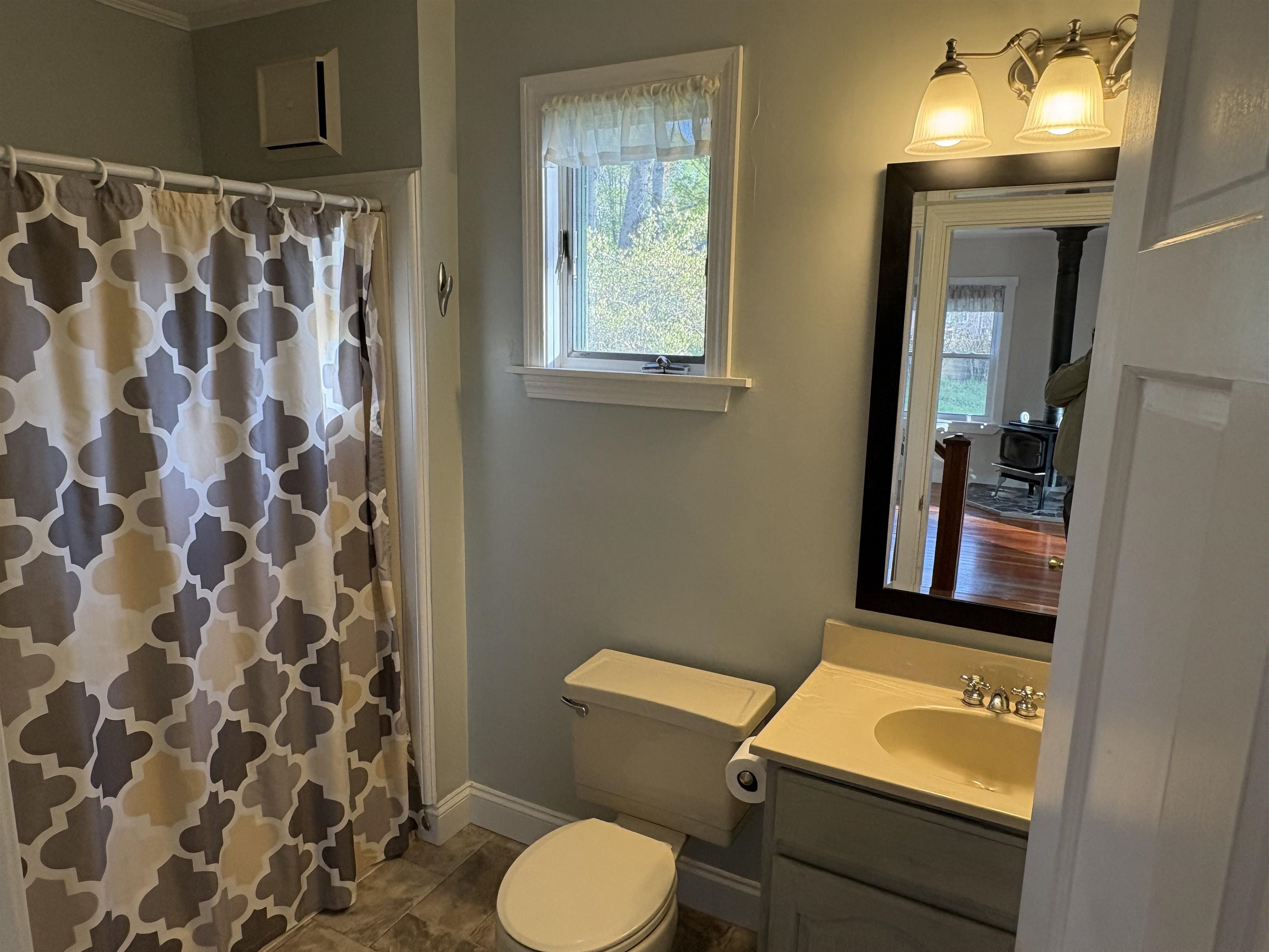 80 St Laurent Street Epping, NH 03042 - Photo 12 of 23
