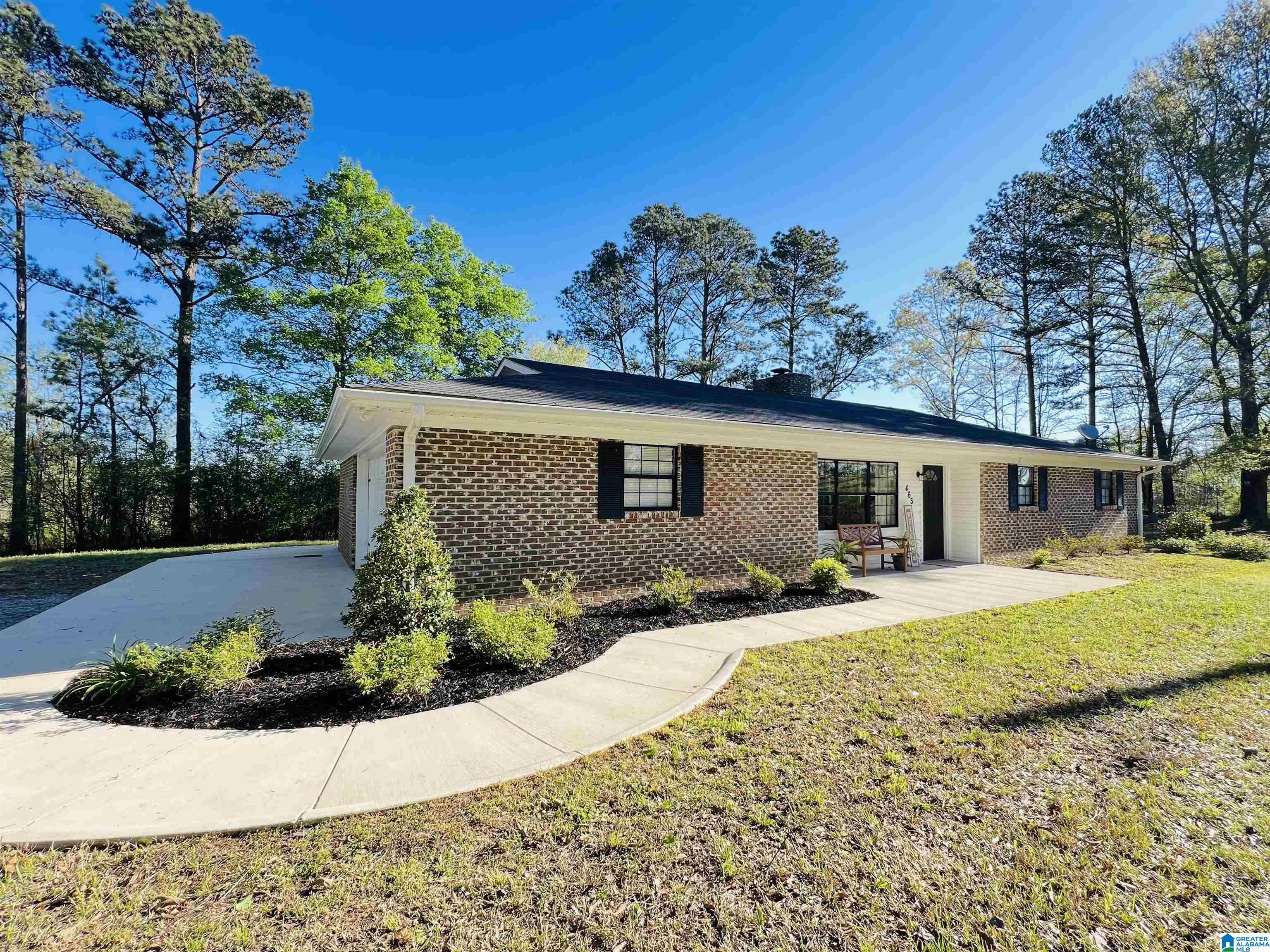 465 Bailey Springs Road Ohatchee, AL 36271 - Photo 3 of 36