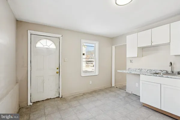 $140,000 | 369 East Broadway, Salem, NJ 08079