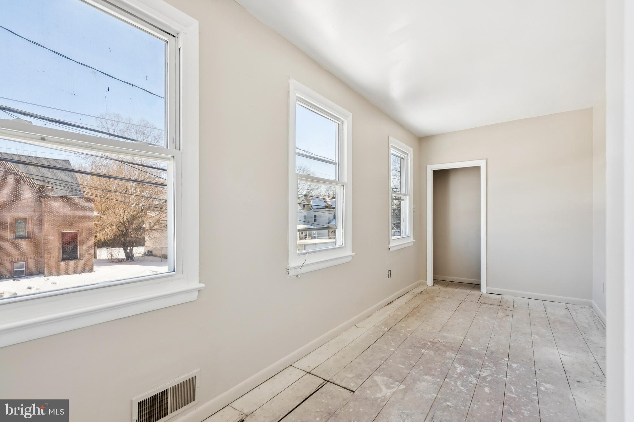 369 East Broadway Salem, NJ 08079 - Photo 23 of 28 Bedroom #3