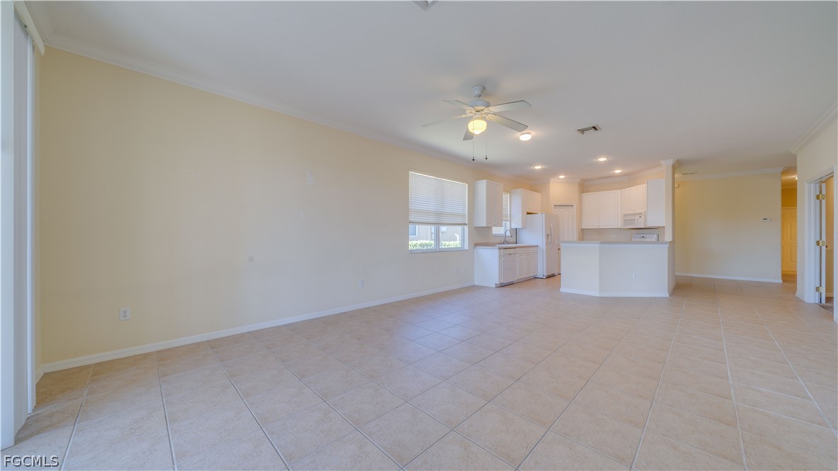 4725 Fairloop Run Lehigh Acres, FL 33973 - Photo 13 of 37 Gallery Image 13