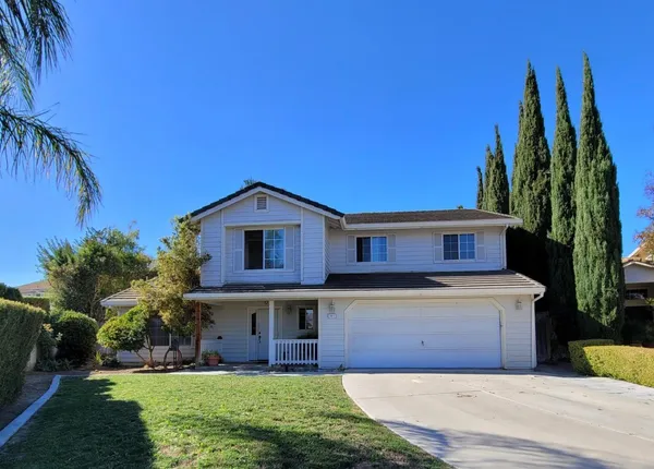 $885,000 | 1911 Glarner Street, Hollister, CA 95023