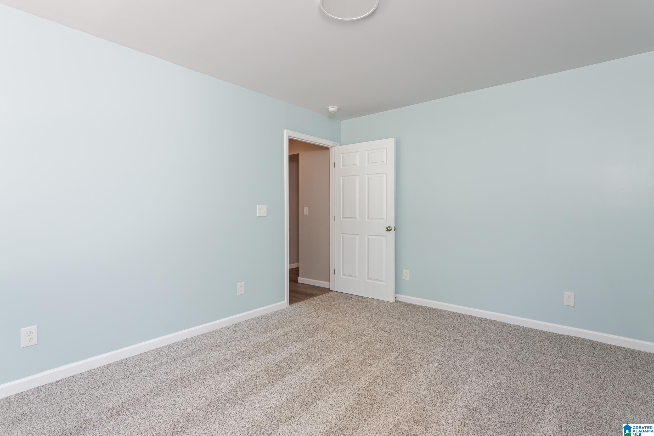 895 Bruce Street Anniston, AL 36201 - Photo 21 of 33