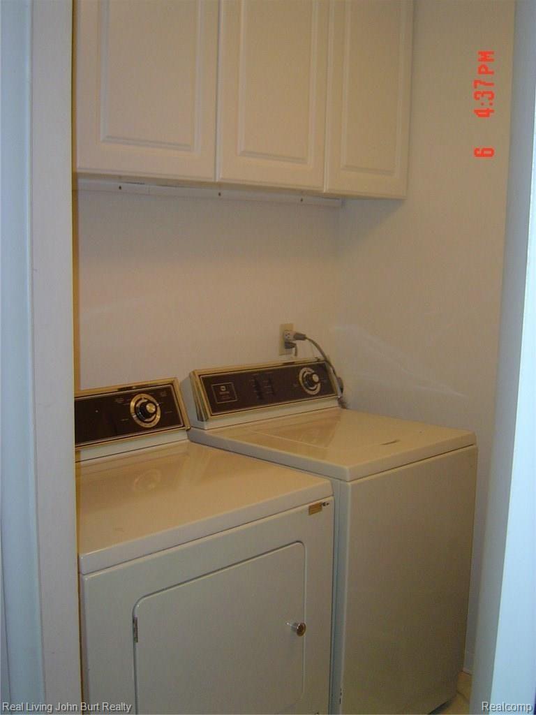 777 West Leonard Road Leonard, MI 48367 - Photo 18 of 26 2015-10-06 16.37