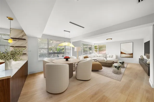 $10,000 | 5255 Collins Avenue, Unit 2J, Miami Beach, FL 33140