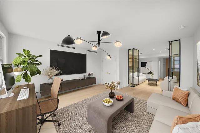 $10,000 | 5255 Collins Avenue, Unit 2J, Miami Beach, FL 33140