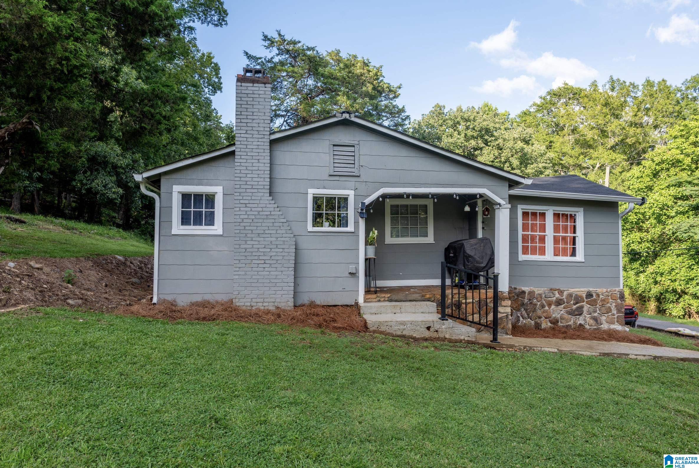 504 7th Avenue East Oneonta, AL 35121 - Photo 3 of 25