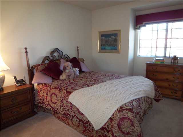 3475 Overpark Road San Diego, CA 92130 - Photo 12 of 20