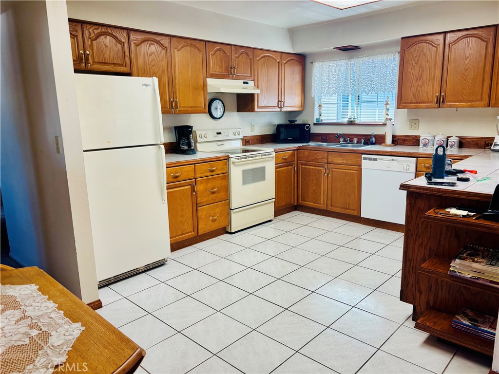 26282 Pine Valley Road Menifee, CA 92586 - Photo 5 of 29