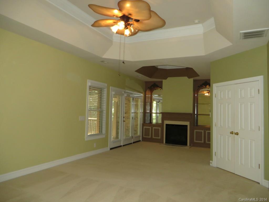 16630 Turtle Point Road Charlotte, NC 28278 - Photo 14 of 23 Gallery Image 14