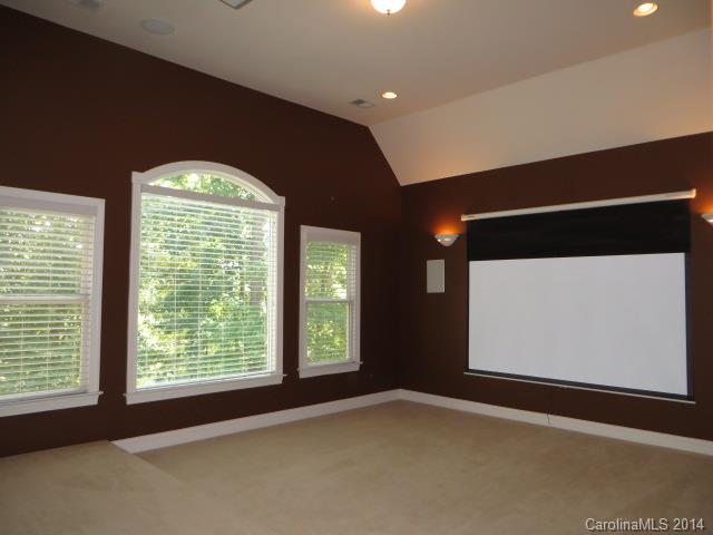 16630 Turtle Point Road Charlotte, NC 28278 - Photo 21 of 23 Gallery Image 21
