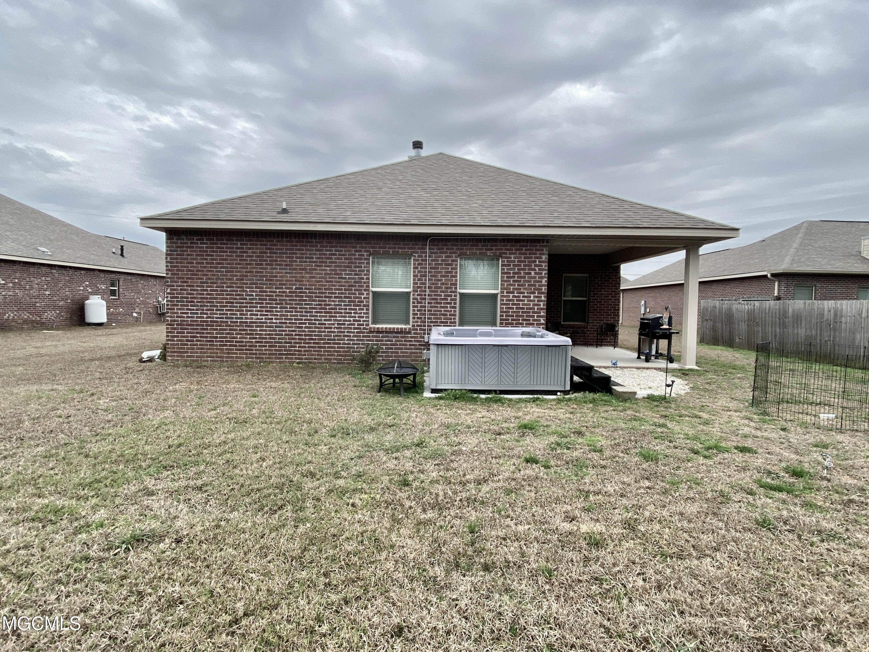 14415 North Swan Road Gulfport, MS 39503 - Photo 26 of 31 Back