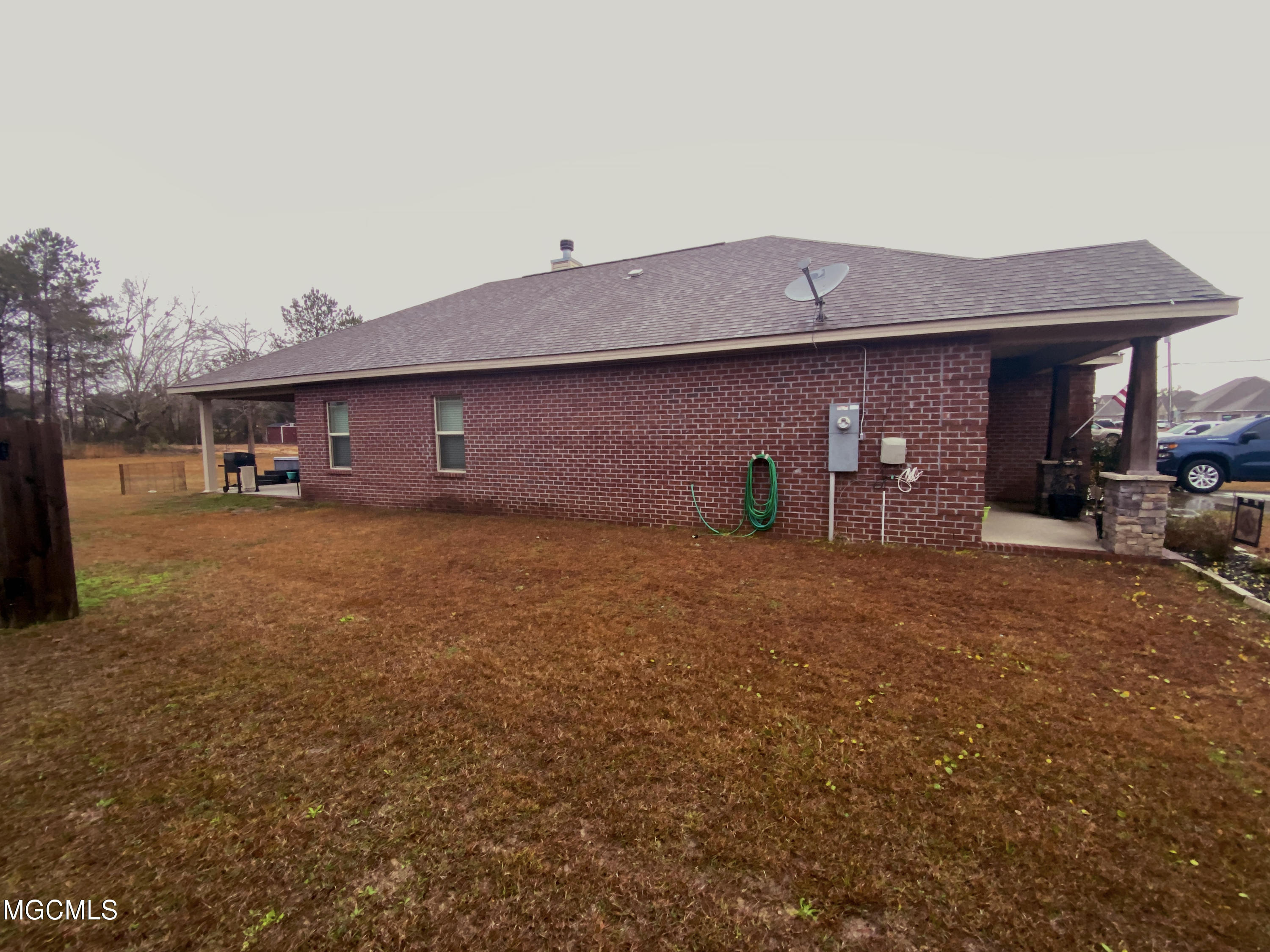 14415 North Swan Road Gulfport, MS 39503 - Photo 29 of 31 South Side