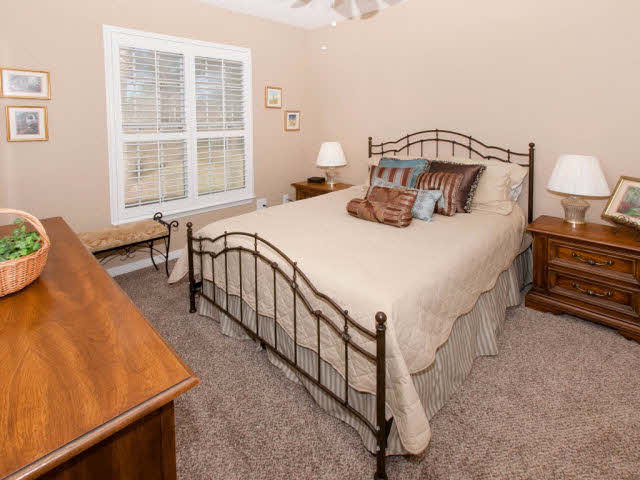 614 Pinehurst Point Gulf Shores, AL 36542 - Photo 31 of 44 Guest Bedroom 1
