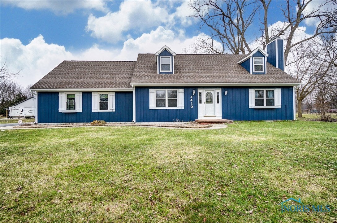 4410 Weckerly Road Monclova, OH 43542 - Photo 1 of 28 Gallery Image 1