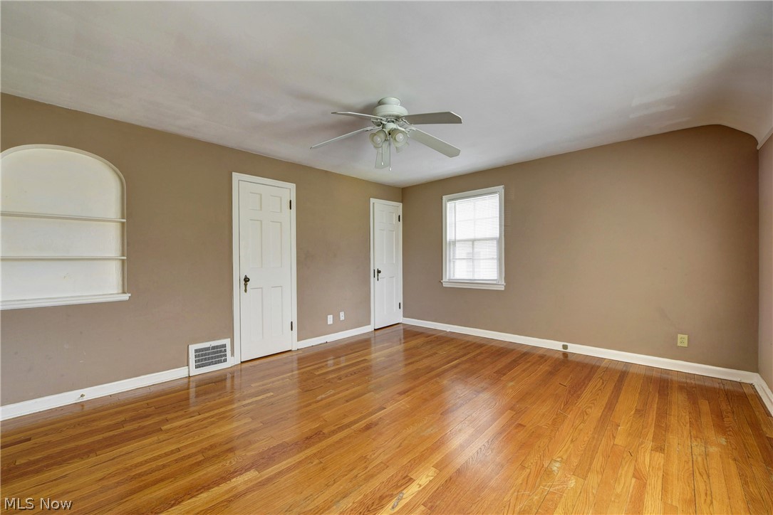 4209 Bushnell Road University Heights, OH 44118 - Photo 9 of 35 Gallery Image 9