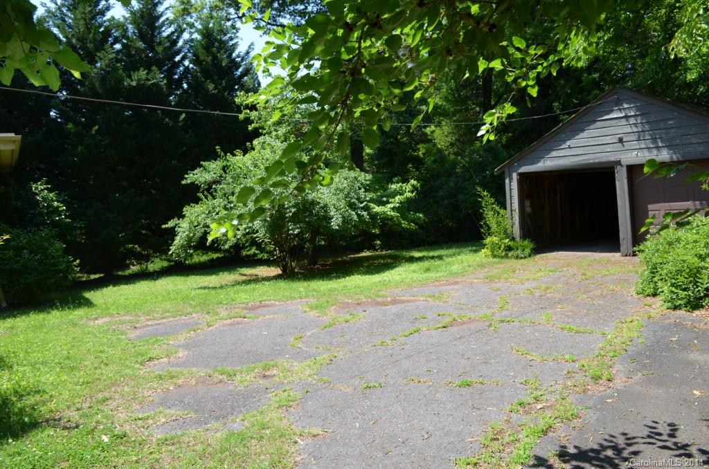 2346 Overhill Road Charlotte, NC 28211 - Photo 9 of 14