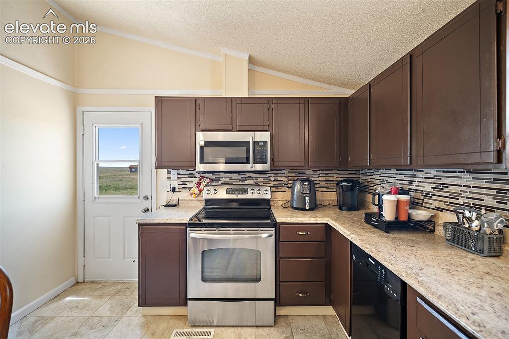 3255 Wiesner Road Calhan, CO 80808 - Photo 10 of 40