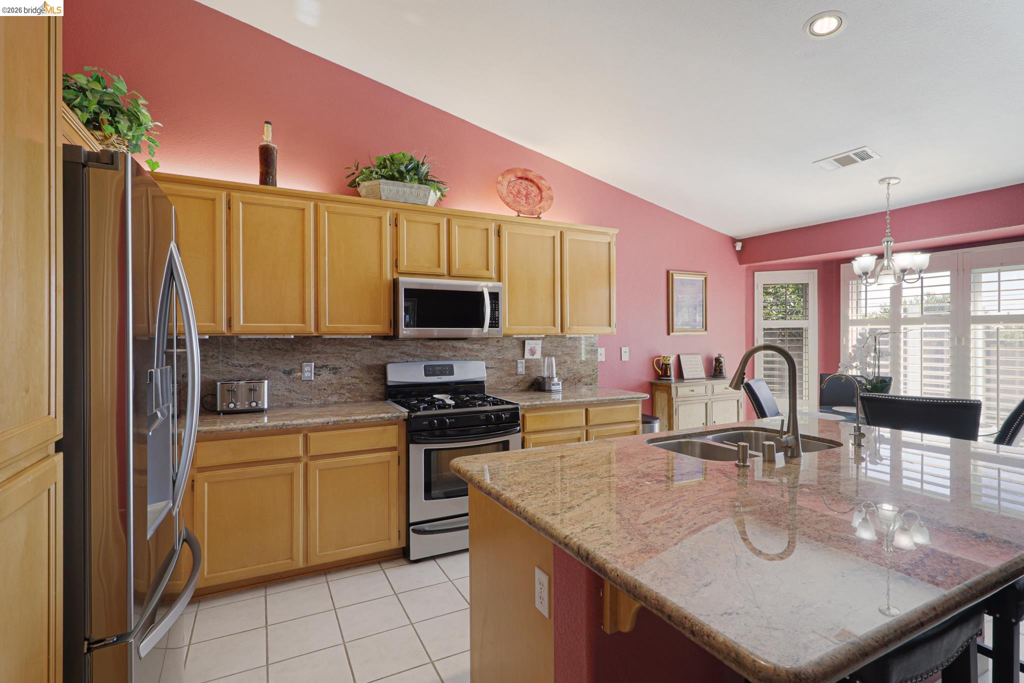4657 Arabian Way Antioch, CA 94531 - Photo 22 of 66
