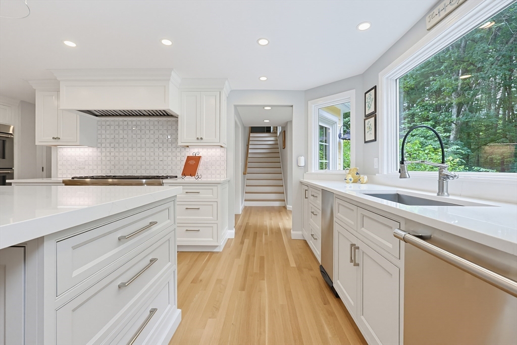 53 Spring Road Concord, MA 01742 - Photo 5 of 42