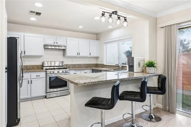 $695,000 | 25507 Bayside Place, Harbor City, CA 90710