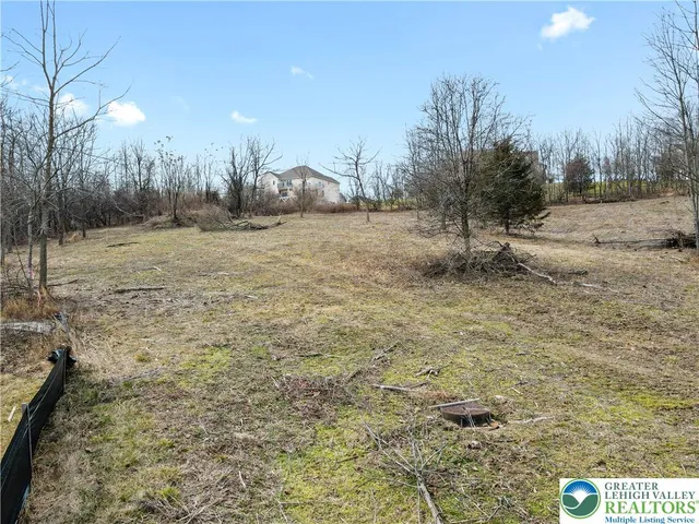 $175,000 | 6014 Patrick Lane, Coopersburg, PA 18036