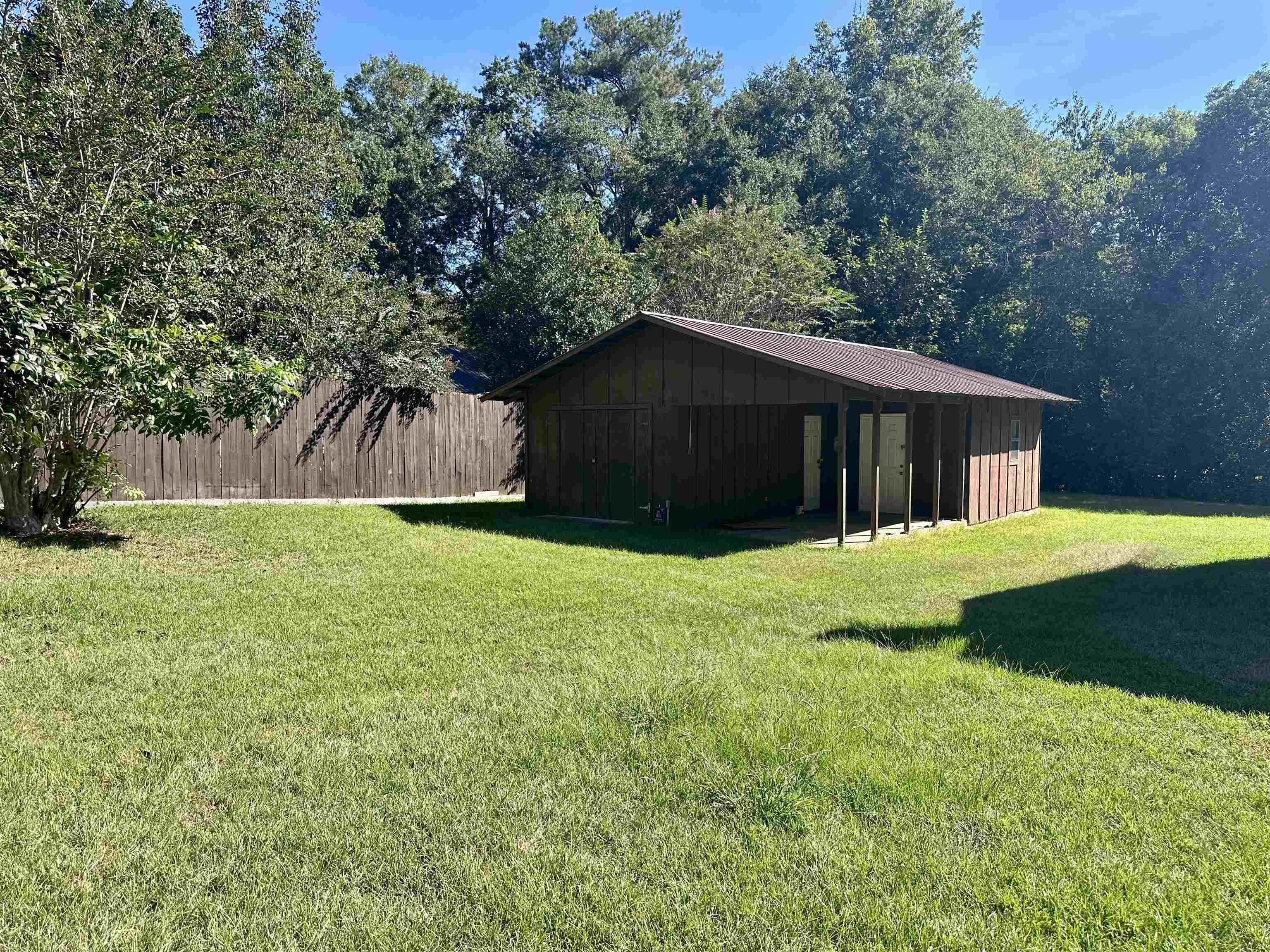 204 Dogwood Avenue East Havana, FL 32333 - Photo 9 of 23