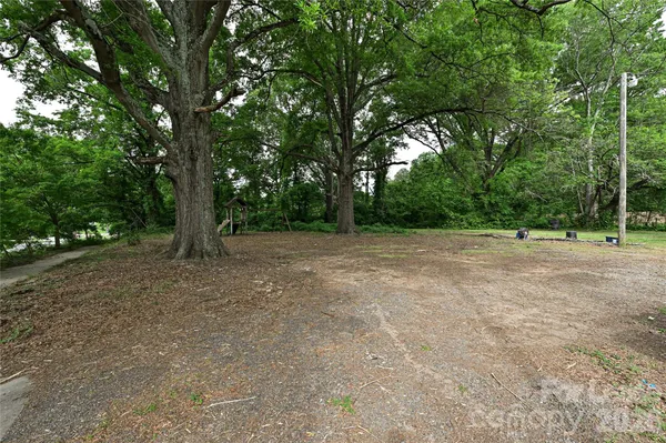 $1,250 | 415 Norris Avenue, Charlotte, NC 28206