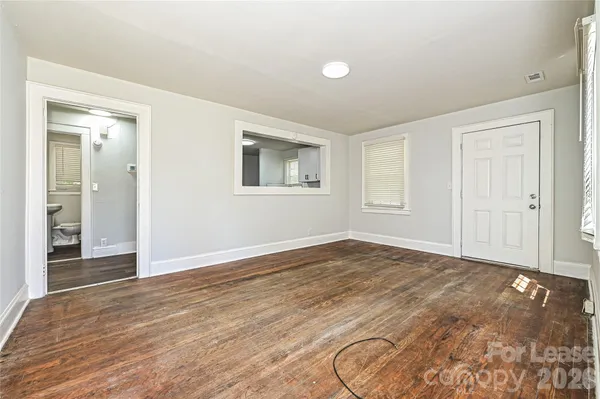 $1,250 | 415 Norris Avenue, Charlotte, NC 28206