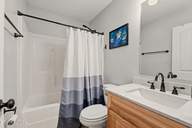 $445,000 | 7819 Elkton Lane, Powell, TN 37849