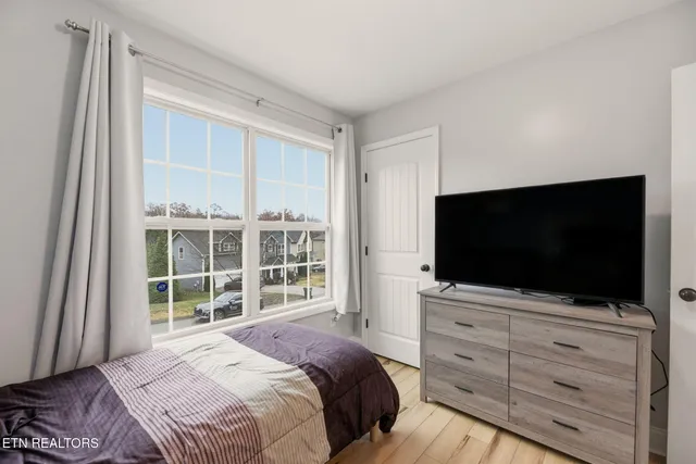 $445,000 | 7819 Elkton Lane, Powell, TN 37849