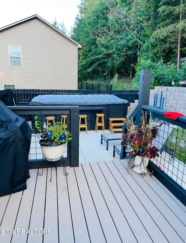 $445,000 | 7819 Elkton Lane, Powell, TN 37849