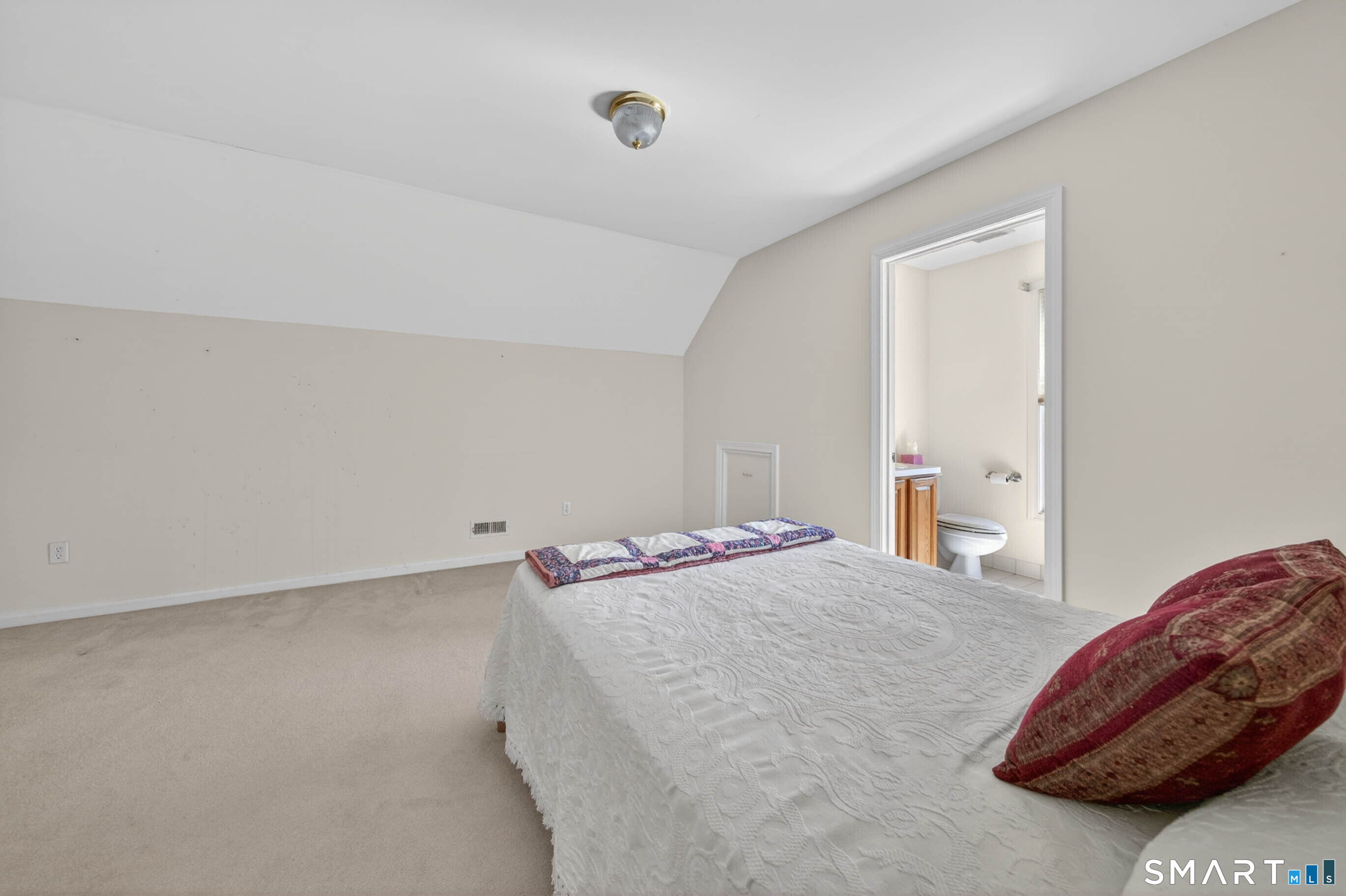 65 Forest Road, Unit D Milford, CT 06461 - Photo 26 of 39