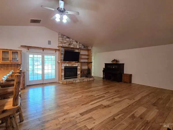 $625,000 | 2080 Shelley Drive, Payette, ID 83661