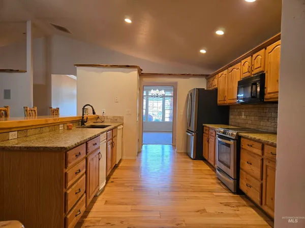 $625,000 | 2080 Shelley Drive, Payette, ID 83661