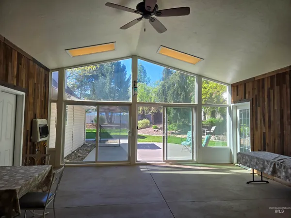 $625,000 | 2080 Shelley Drive, Payette, ID 83661